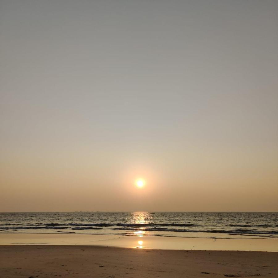 His Grace Sea View Cottages - Private Beach At Malpe อูดุปปี ภายนอก รูปภาพ