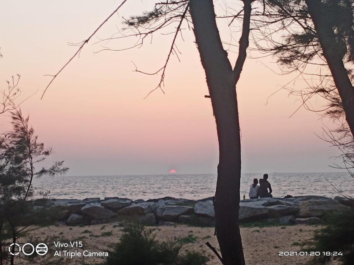 His Grace Sea View Cottages - Private Beach At Malpe อูดุปปี ภายนอก รูปภาพ