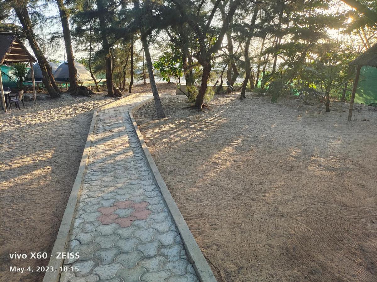 His Grace Sea View Cottages - Private Beach At Malpe อูดุปปี ภายนอก รูปภาพ